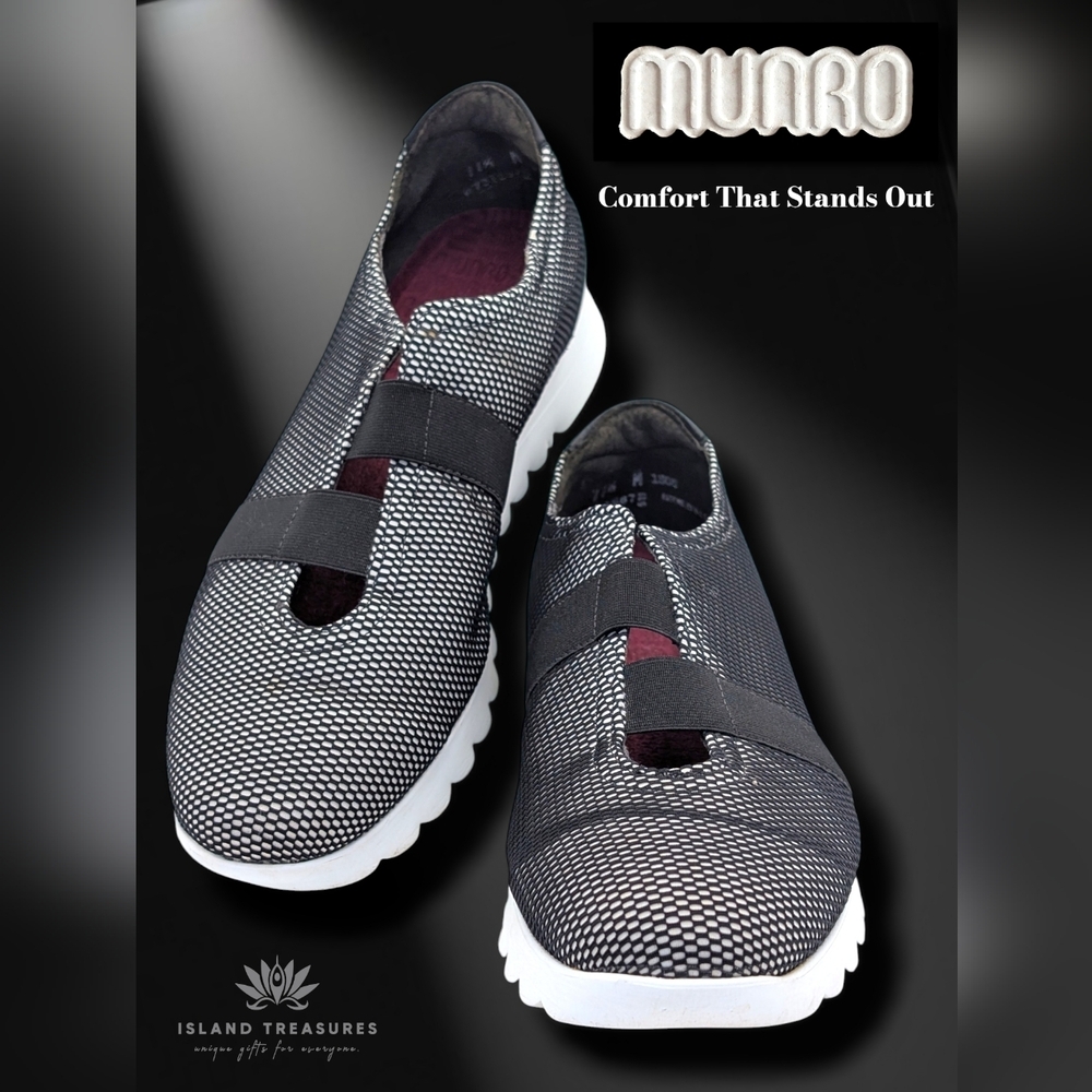 Munro "Alta" Size 11.5M Stylish Women's Black Mesh Slip-On Shoes Supportive Sole